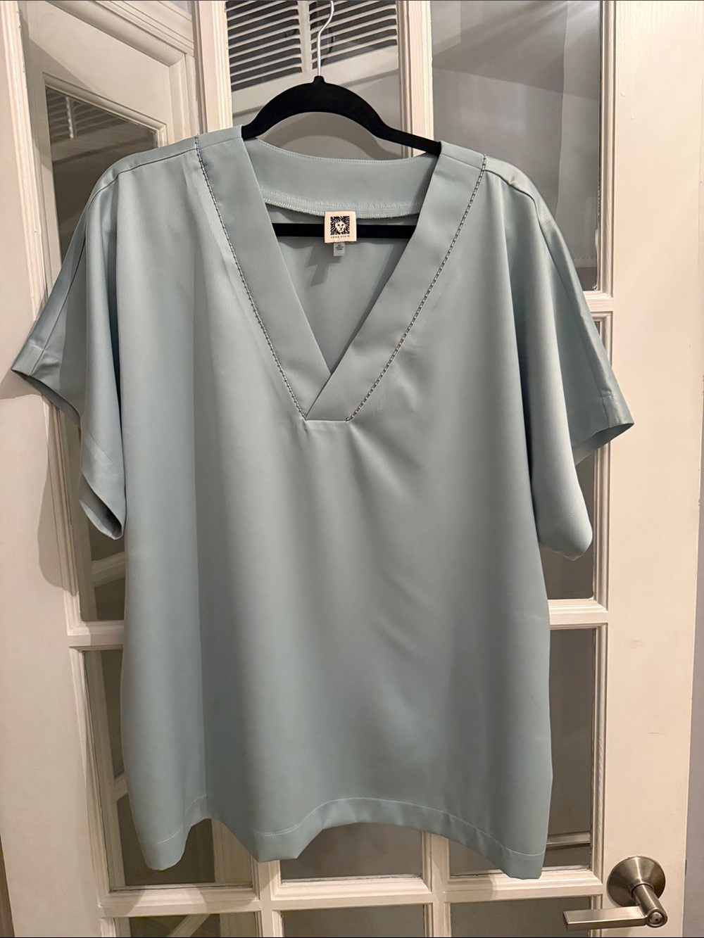 Anne Klein mint green V-Neck top